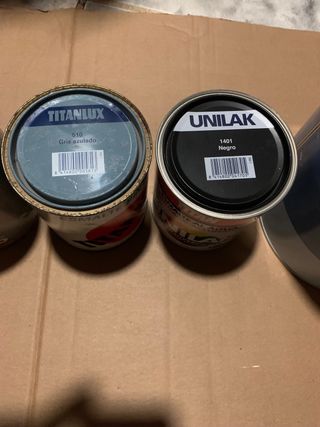 Lote 3 botes pinturra  1 kita mnchas  i valentine