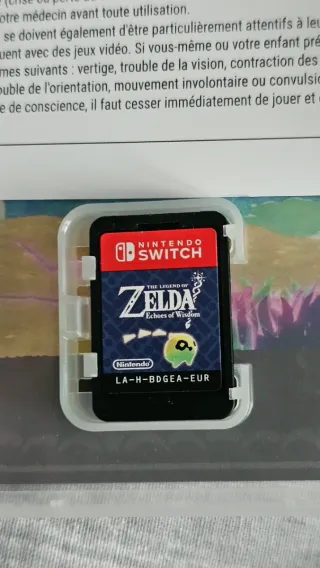 Nintendo Switch OLED + Zelda Echoes of Wisdom