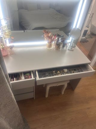 Tocador nuevo en caja