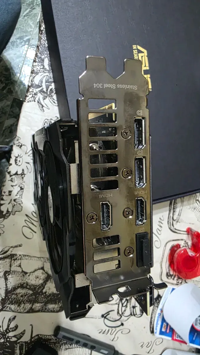 Tarjeta Gráfica ASUS TUF Gaming RTX 3070 OC afbeelding 4