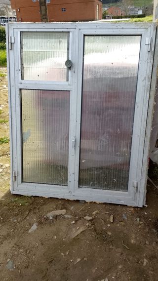 Ventana de aluminio