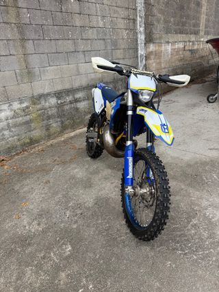 Husaberg 250 Enduro ( ktm, husquarna,gas gas)