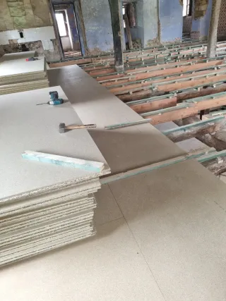 Proyectos de madera: casas, caseríos, lonjas