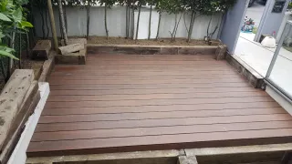 Proyectos de madera: casas, caseríos, lonjas