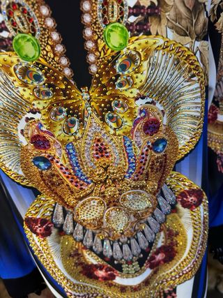 Kaftano elegante per occasioni speciali