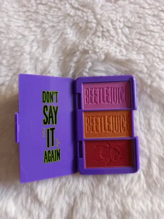 NYX Beetlejuice Passport Paleta de Coloretes