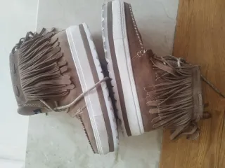Botas piel Sixty Seven flecos Talla 40 sin uso