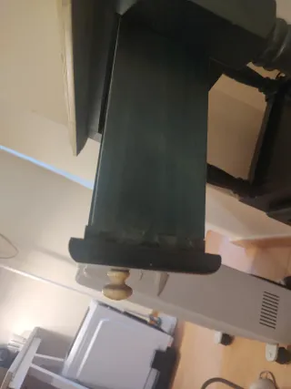 Mesita de noche de madera maciza