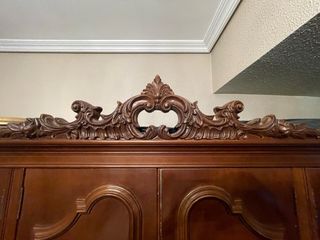 Armario ropero vintage de madera maciza