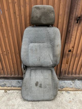 Asientos Nissan Patrol GR Y60 (Modelo Alemán)