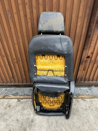 Asientos Nissan Patrol GR Y60 (Modelo Alemán)