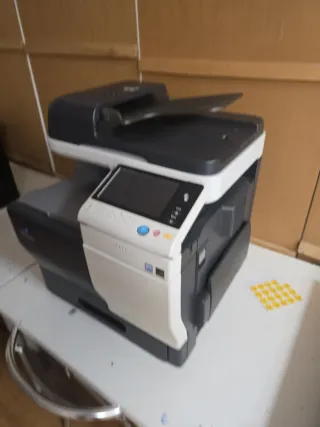 Konica Minolta C3351 Impresora Multifunción