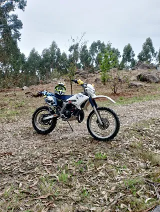 Yamaha DT 50 R Enduro Azul/Blanco