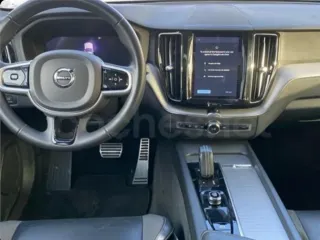 VOLVO XC60 B4 (D) R-DESIGN AUT RESTYLING NACIONAL