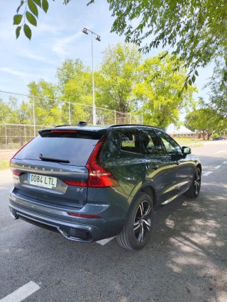 VOLVO XC60 B4 (D) R-DESIGN AUT RESTYLING NACIONAL