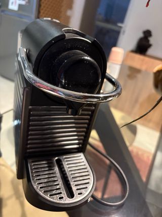 Cafetera Nespresso Negra