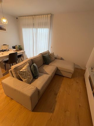 Sofá Kivik 3 plazas con chaiselongue