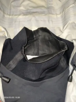 Traje seco Gill Talla XL