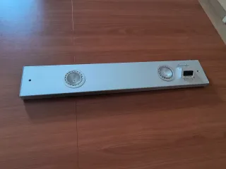 Barra illuminazione alluminio sottopensile presa