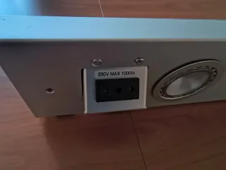 Barra illuminazione alluminio sottopensile presa