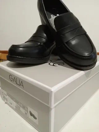 Mocassini donna Galia neri in vera pelle