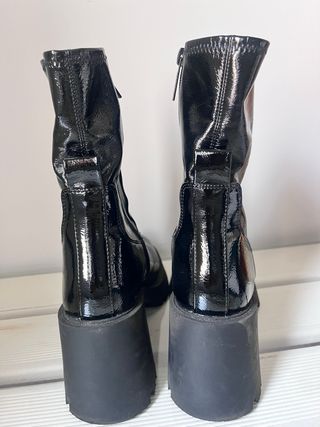 Botines Zara charol plataforma