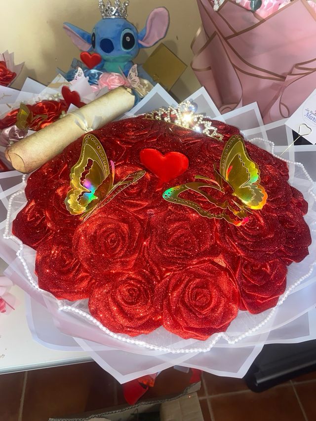 Regala un ramo “FUEGO” 30 rosas hechas a mano