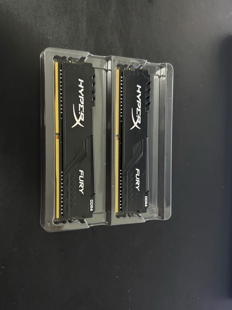 Kingston HyperX 16GB DDR4 (2x8GB) 2666MHz