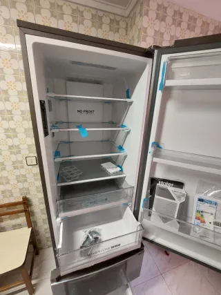 Nevera Combi "Haier" Nueva