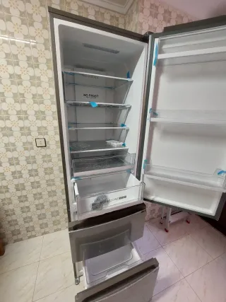 Nevera Combi "Haier" Nueva