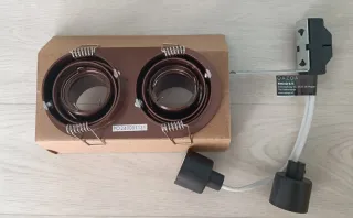 -> Foco doble empotrable bronce