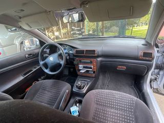 Volkswagen Passat 2002