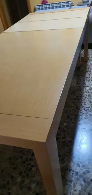 Mesa de comedor de madera extensible a 2,20 mtrs