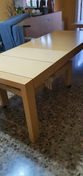 Mesa de comedor de madera extensible a 2,20 mtrs