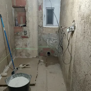 Servicios de alicatados y Pladur