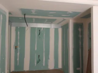 Servicios de alicatados y Pladur