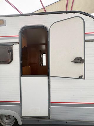 Caravana Moncayo Alhambra 430