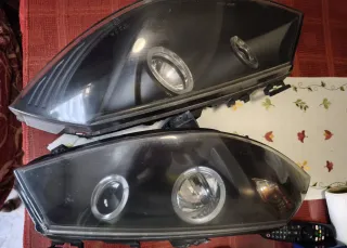 Faros Ojo de Ángel Renault Megane 2