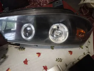 Faros Ojo de Ángel Renault Megane 2