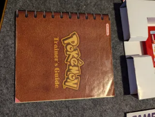 Pokemon Rojo original 🇪🇸 en funda PET