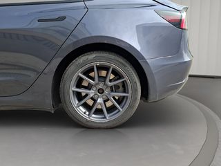 Tesla Model 3 Gran Autonomía 4WD 366 kW (498 CV)