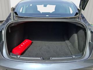 Tesla Model 3 Gran Autonomía 4WD 366 kW (498 CV)