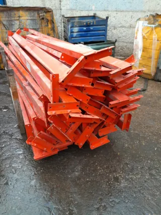 Estanterías industriales metálicas