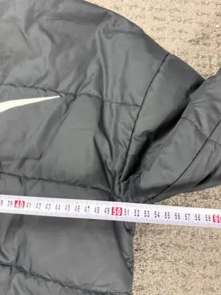 ¡¡OFERTA!! Talla S Chaqueta Nike Negra con Capucha