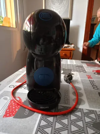 ‼️GANGA‼️Cafetera Dolce Gusto Negra
