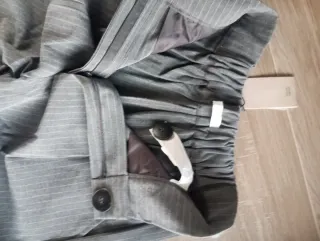 Pantalones grises Sfera