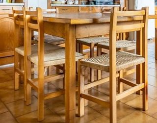 Mesa de cocina madera con 4 sillas