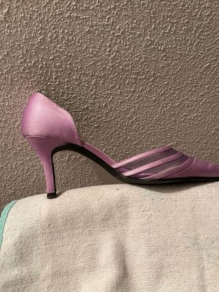 Zapatos de fiesta MENBUR raso lila talla 38