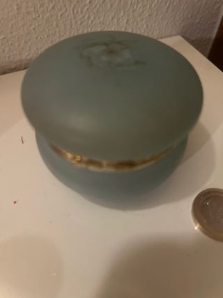 Mini joyero de alabastro.