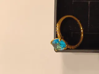 Anillo Chapado oro Azul Circonita